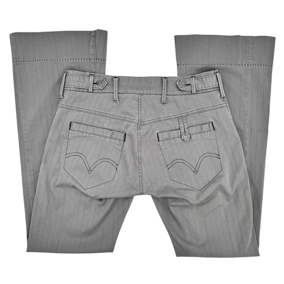 Vintage 2000s Levi's RARE Low Rise Flare Leg Pants Gray Pinstripe Stretchy | 10 - Picture 2 of 13